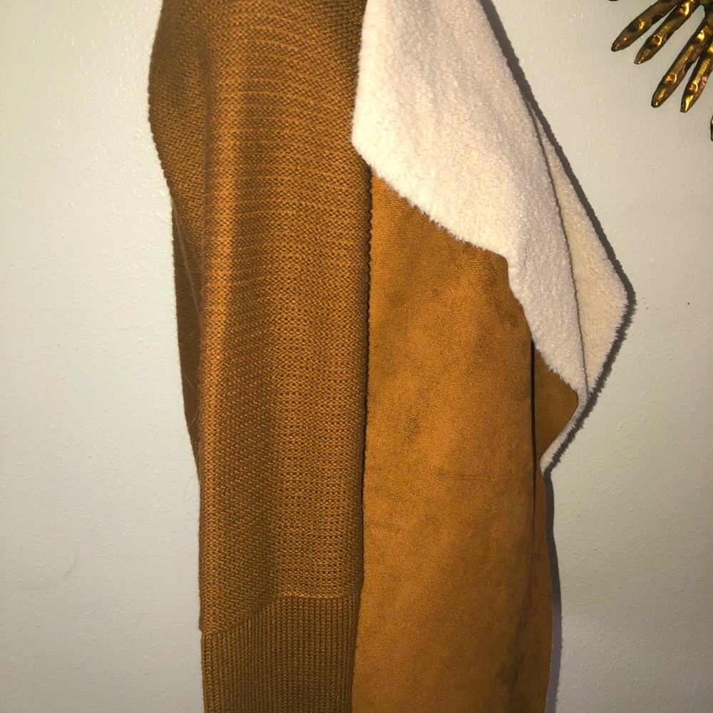 Madison & Lola Faux Suede and Knit Sweater Jacket. Size S. - Picture 5 of 8